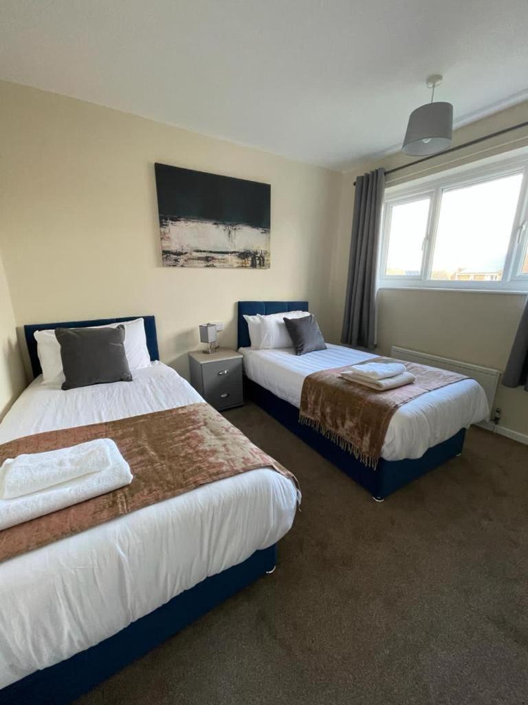 Stunning 3 Bedrooms House With Garden And Free Parking Barnsley Exterior foto